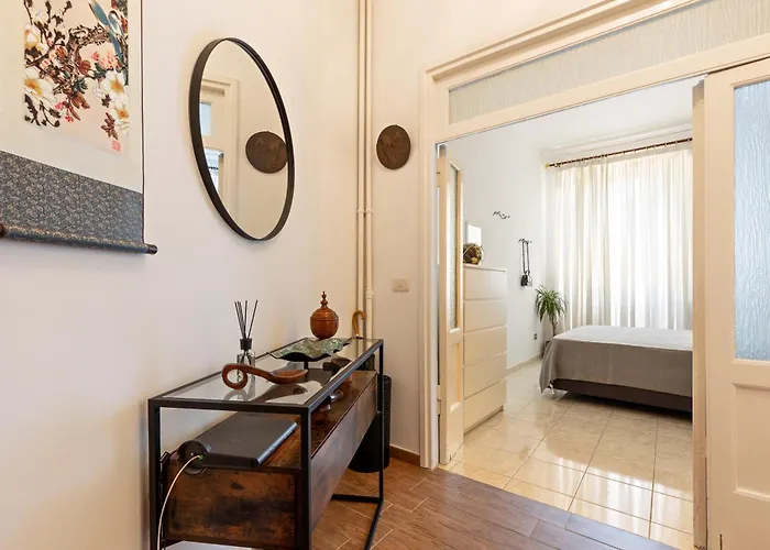Cozy And Bright Pyramid Apartment *
